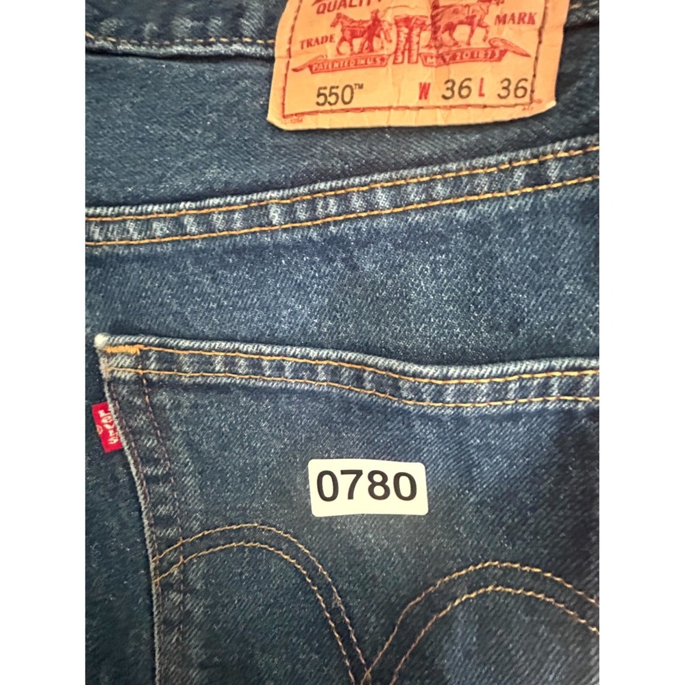Vintage Levi's 550 Jeans Mens 36x36 Blue Denim Cotton Relaxed Fit Straight Leg - Picture 9 of 9